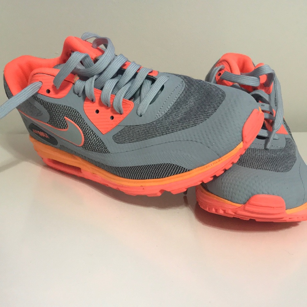 **Like New** Nike Air Max Sneakers